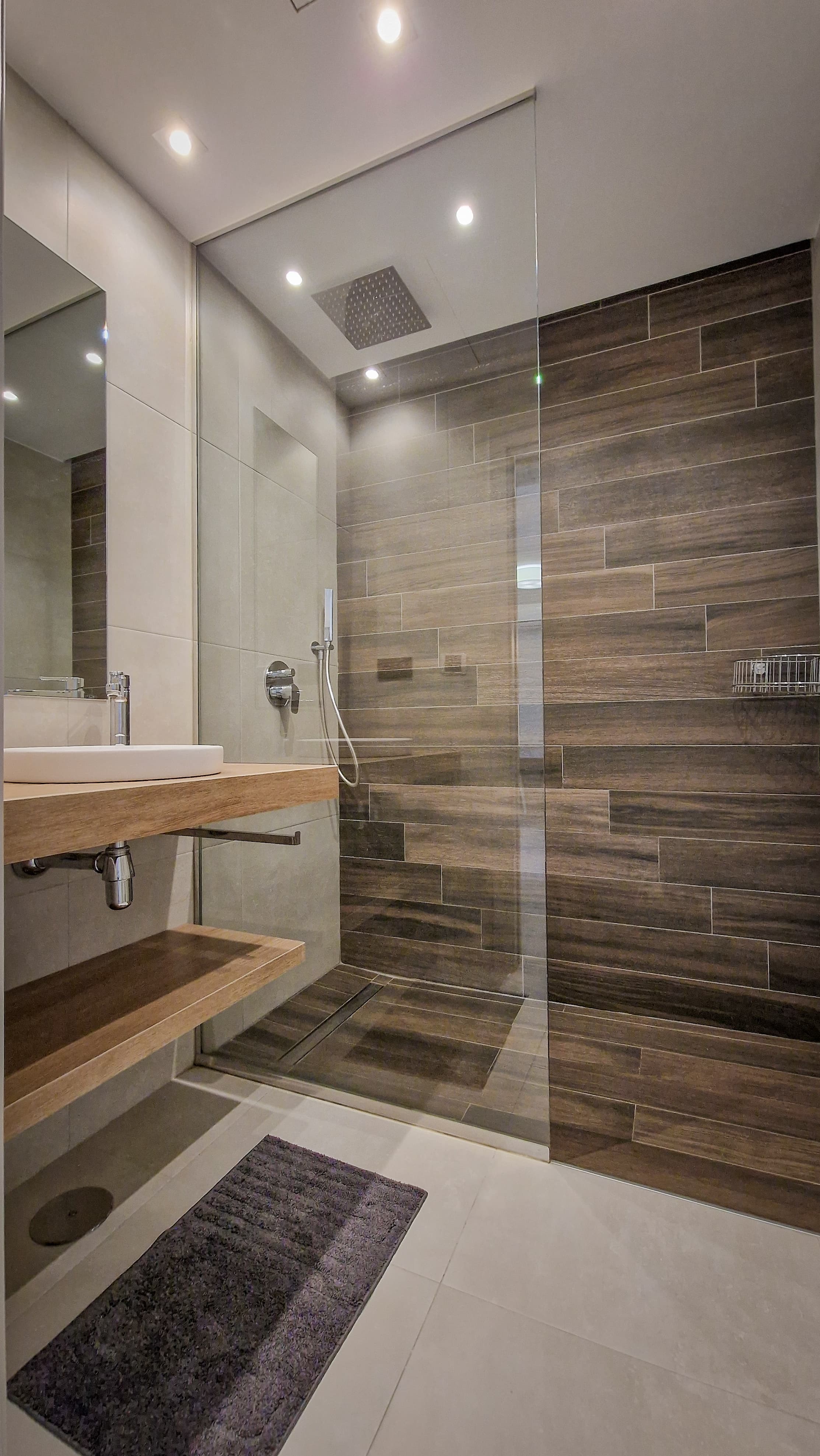 Bathroom 1 shower